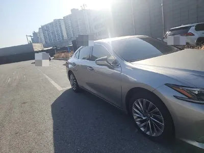 2021 Lexus ES 300 VIN:
