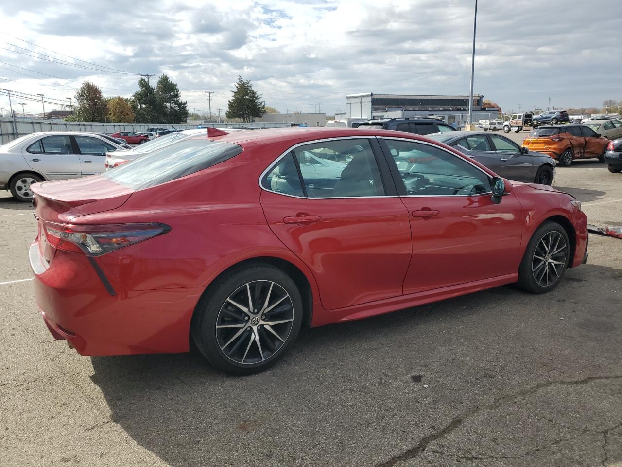 2022 TOYOTA CAMRY SE VIN:4T1T11AKXNU055325