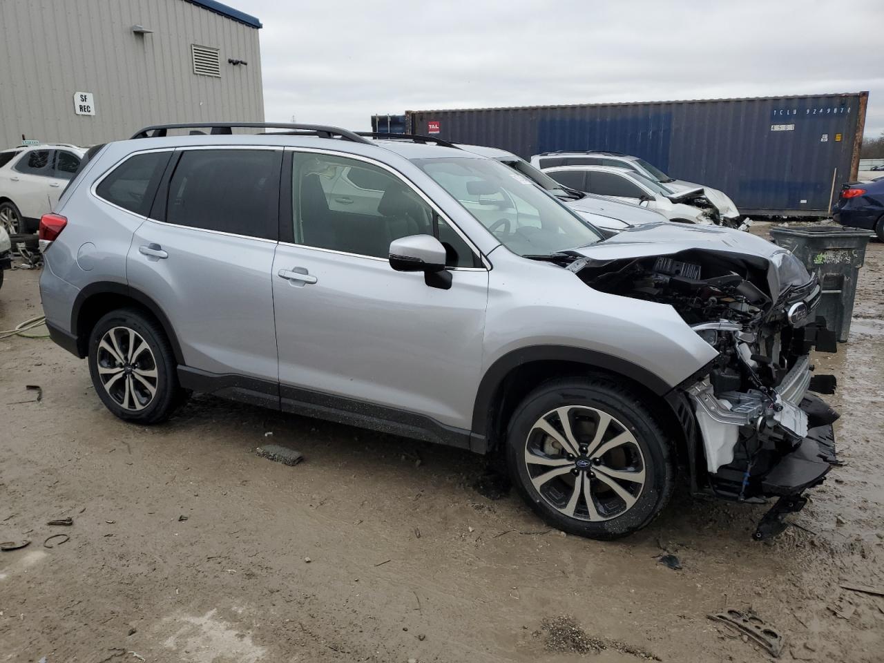 2024 SUBARU FORESTER LIMITED VIN:JF2SKALC7RH464563