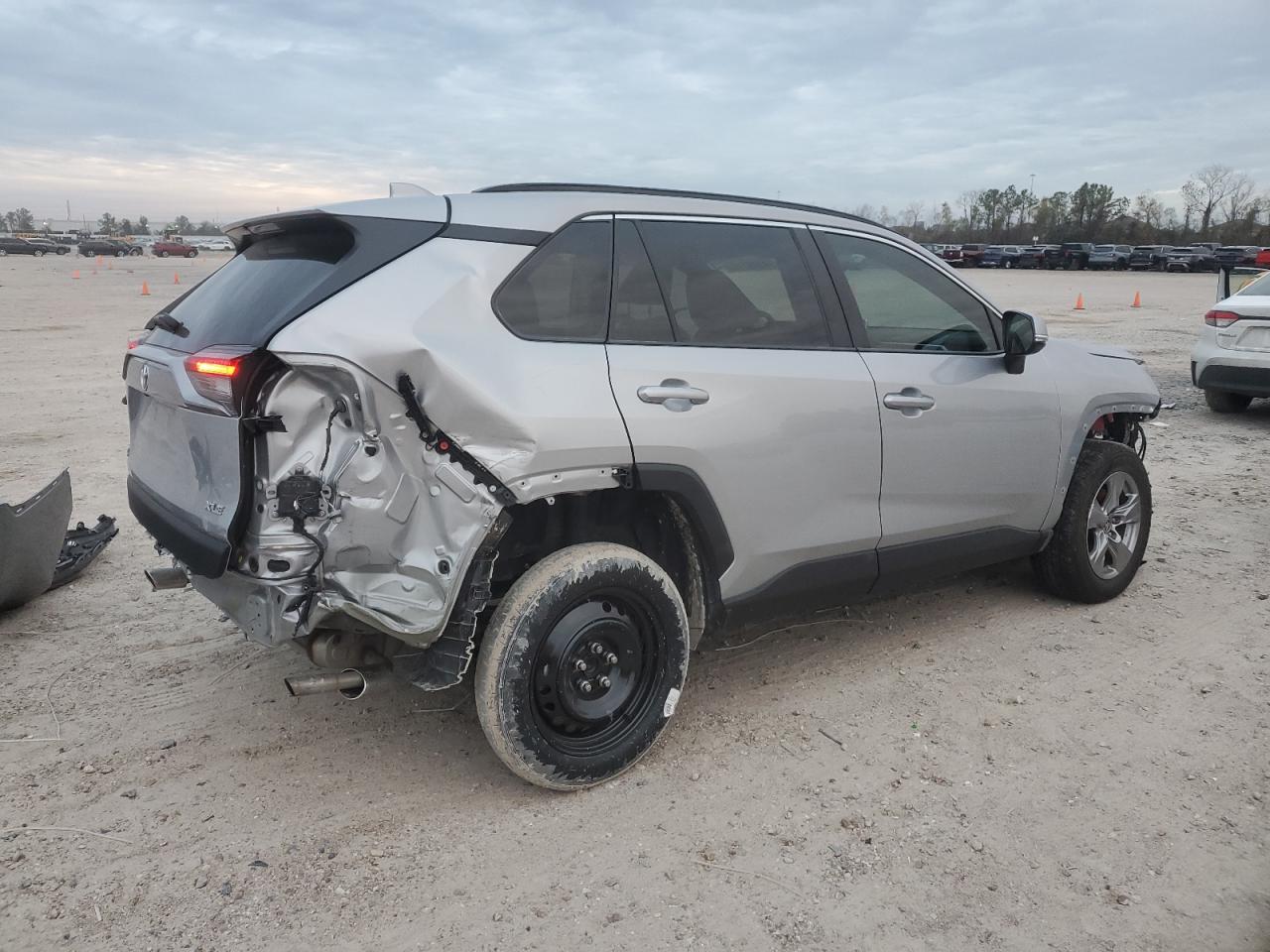 2023 TOYOTA RAV4 XLE VIN:5NPEB4AC7BH014466