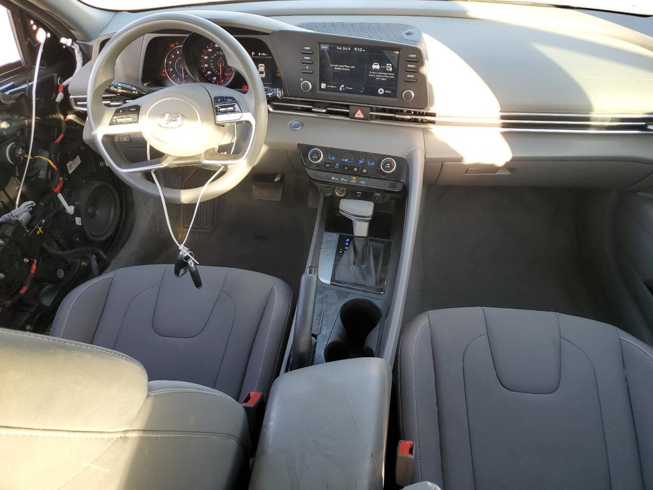 2022 HYUNDAI ELANTRA SEL VIN:KMHLM4AG9NU216428