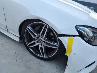 2017 Mercedes-Benz E 220 VIN: