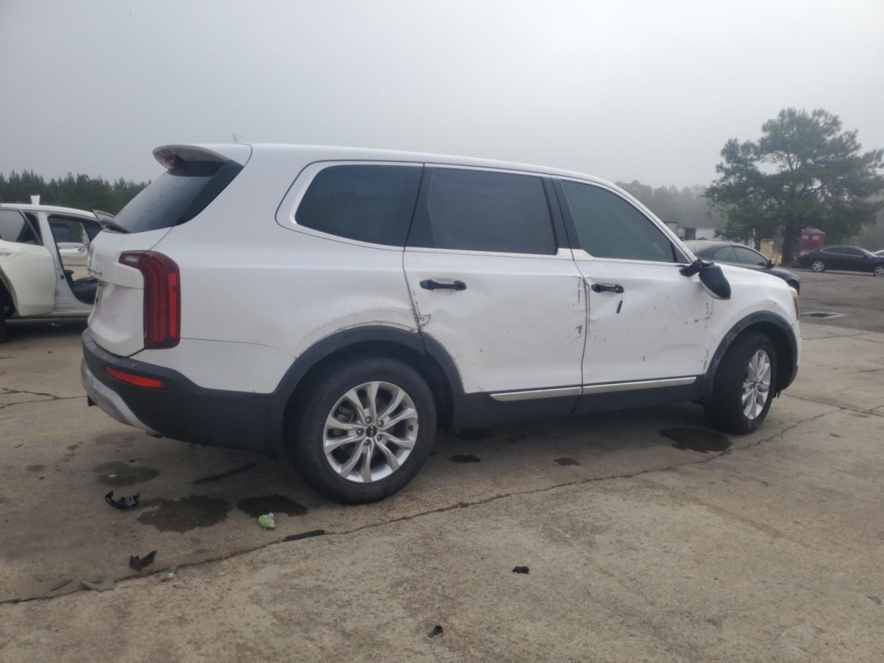 2022 KIA TELLURIDE LX VIN:5XYP24HC4NG268503