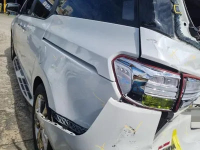 2015 Kia Carnival VIN: