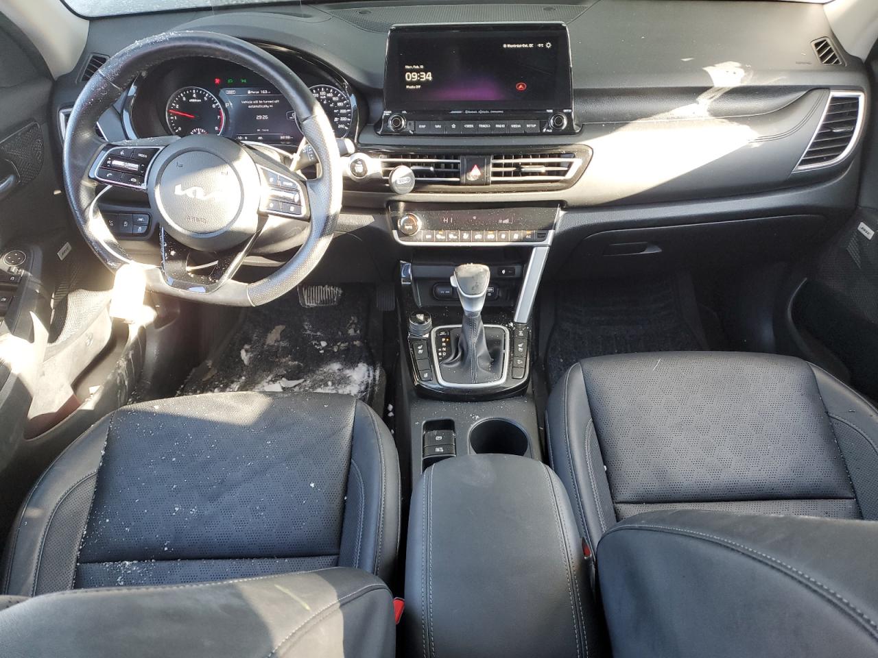 2022 KIA SELTOS SX VIN:KNDETCA22N7293929