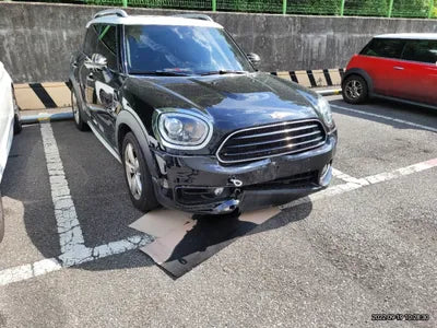 2017 MINI Countryman VIN: