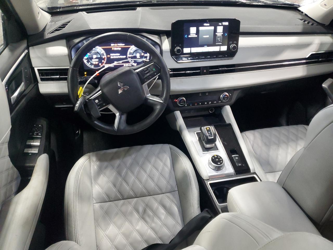 2024 MITSUBISHI OUTLANDER SEL VIN:JA4J4WA88RZ034822