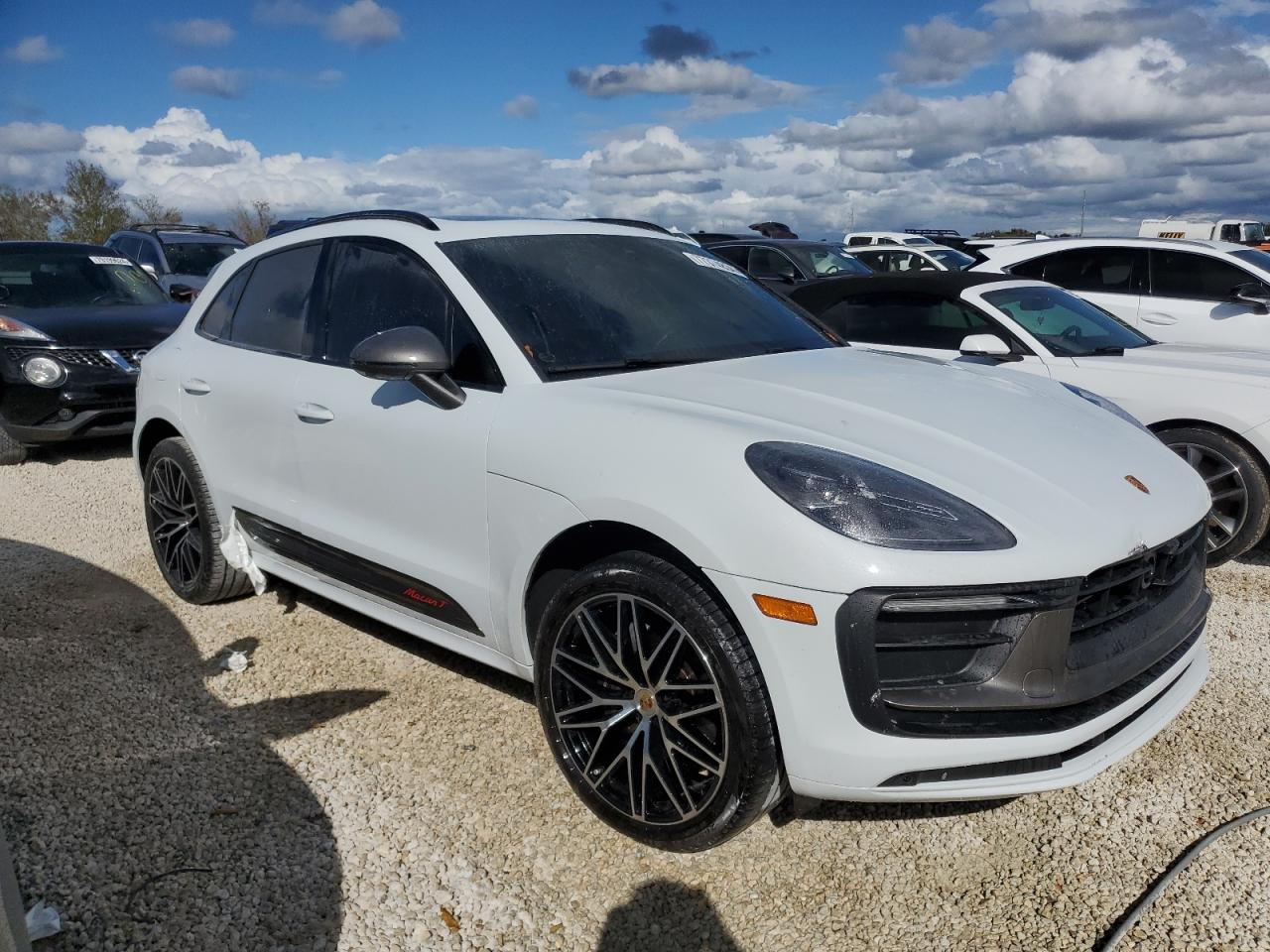 2023 PORSCHE MACAN BASE VIN:WP1AA2A58PLB17369