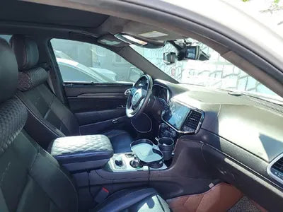 2019 Jeep Grand Cherokee VIN: