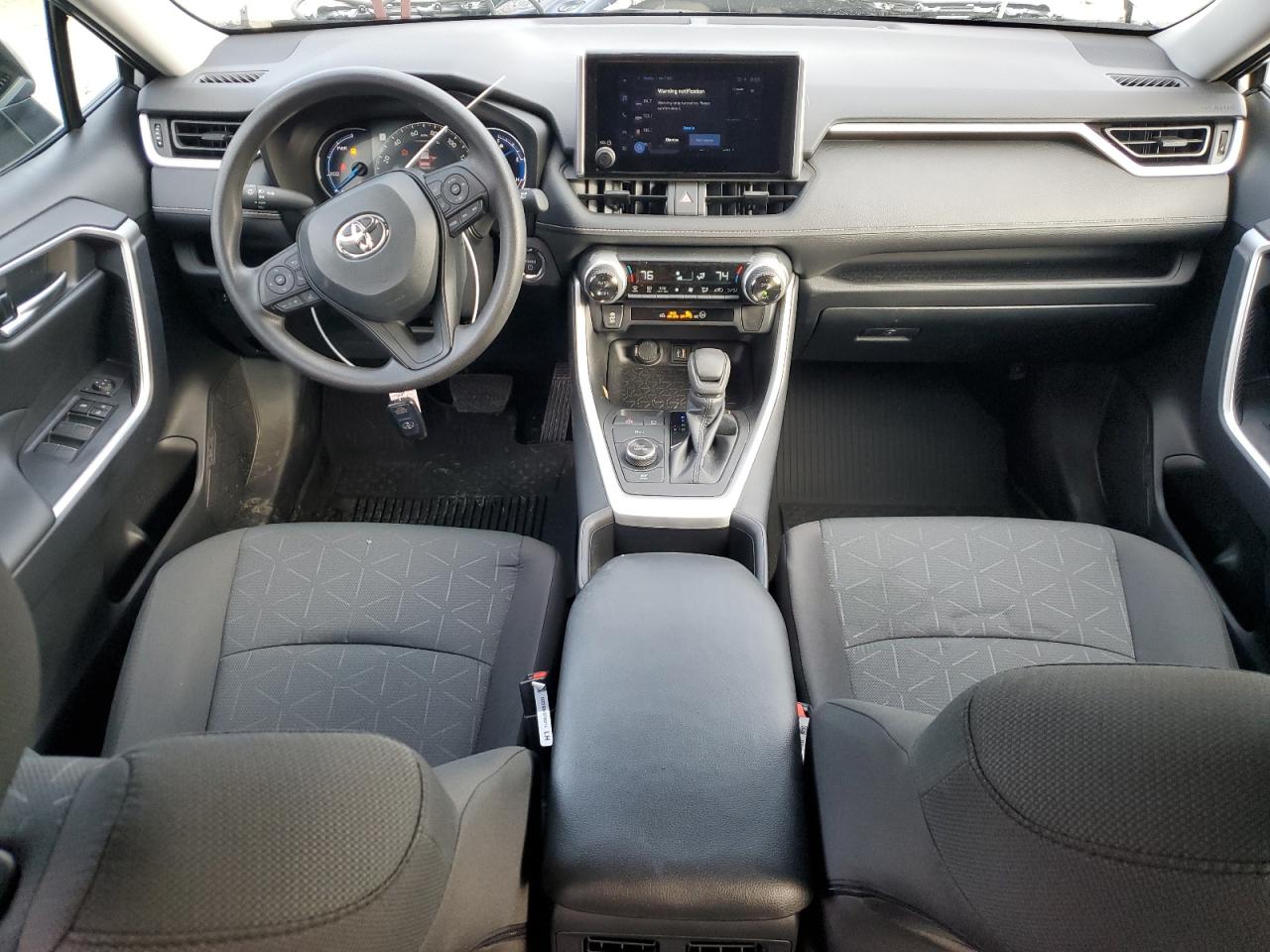 2024 TOYOTA RAV4 XLE VIN:2T3RWRFV7RW240216