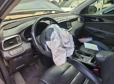 2018 Kia Sorento KNAPS81ABJA415731 VIN:KNAPS81ABJA415731