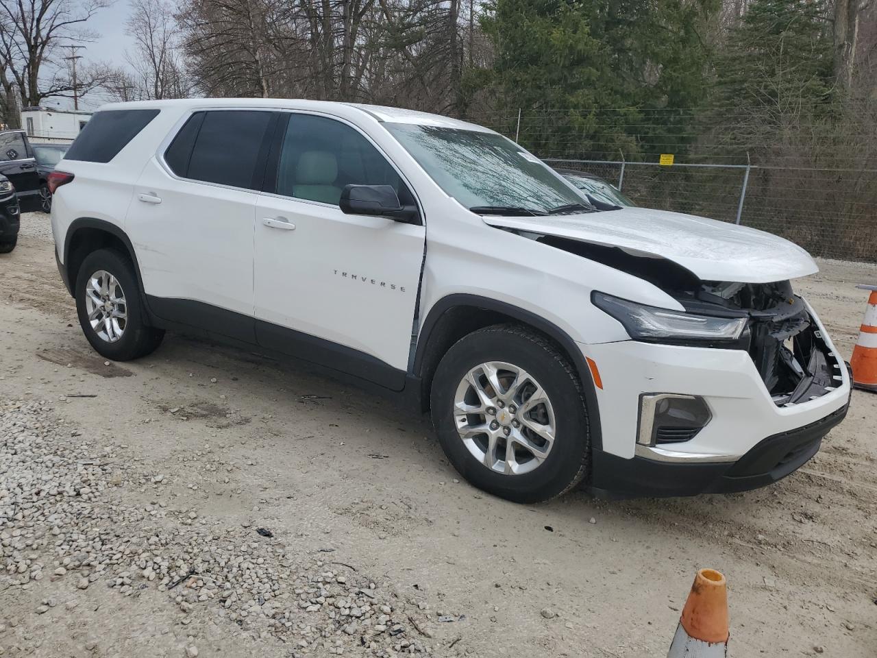 2023 CHEVROLET TRAVERSE LS VIN:1GNEVFKW0PJ160726