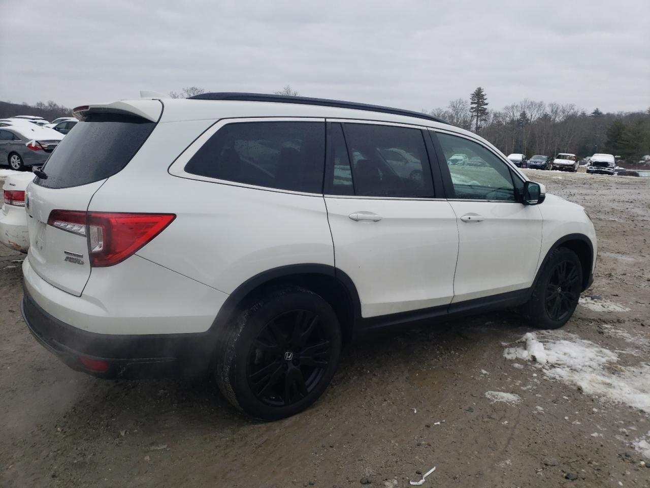 2022 HONDA PILOT SE VIN:5FNYF6H24NB051326