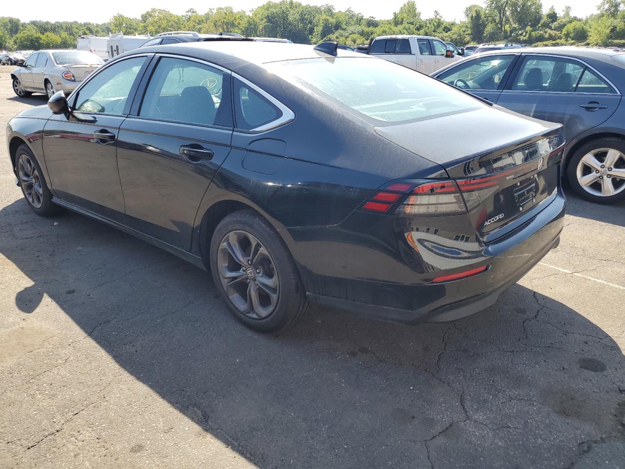 2023 HONDA ACCORD EX VIN:1HGCY1F35PA019839