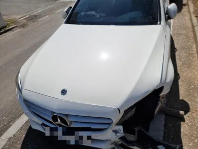 2017 Mercedes-Benz C 200 VIN: