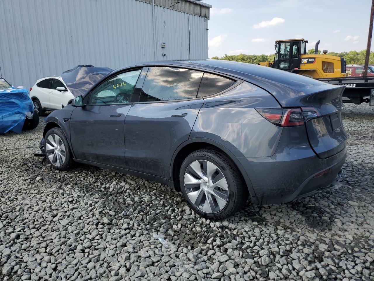 2023 TESLA MODEL Y  VIN:7SAYGDEE2PA208662