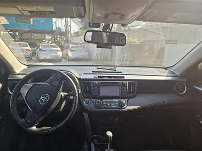2017 Toyota RAV4 JTMYFREV5HD102764 VIN:JTMYFREV5HD102764