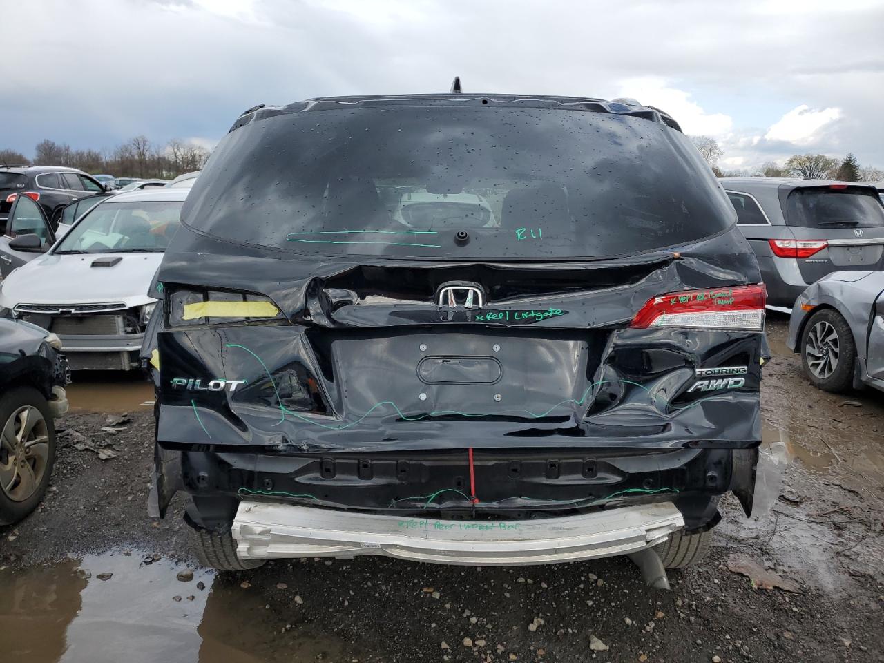 2022 HONDA PILOT TOURING VIN:5FNYF6H60NB098503