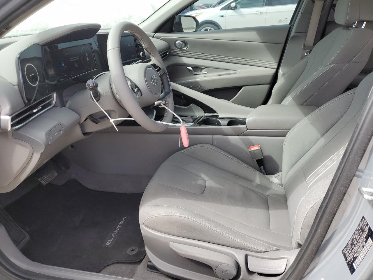 2022 HYUNDAI ELANTRA SEL VIN:KMHLS4AG4NU323196