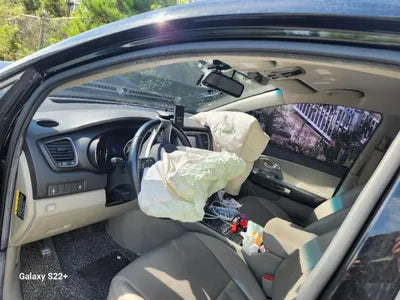 2018 Kia Carnival VIN: