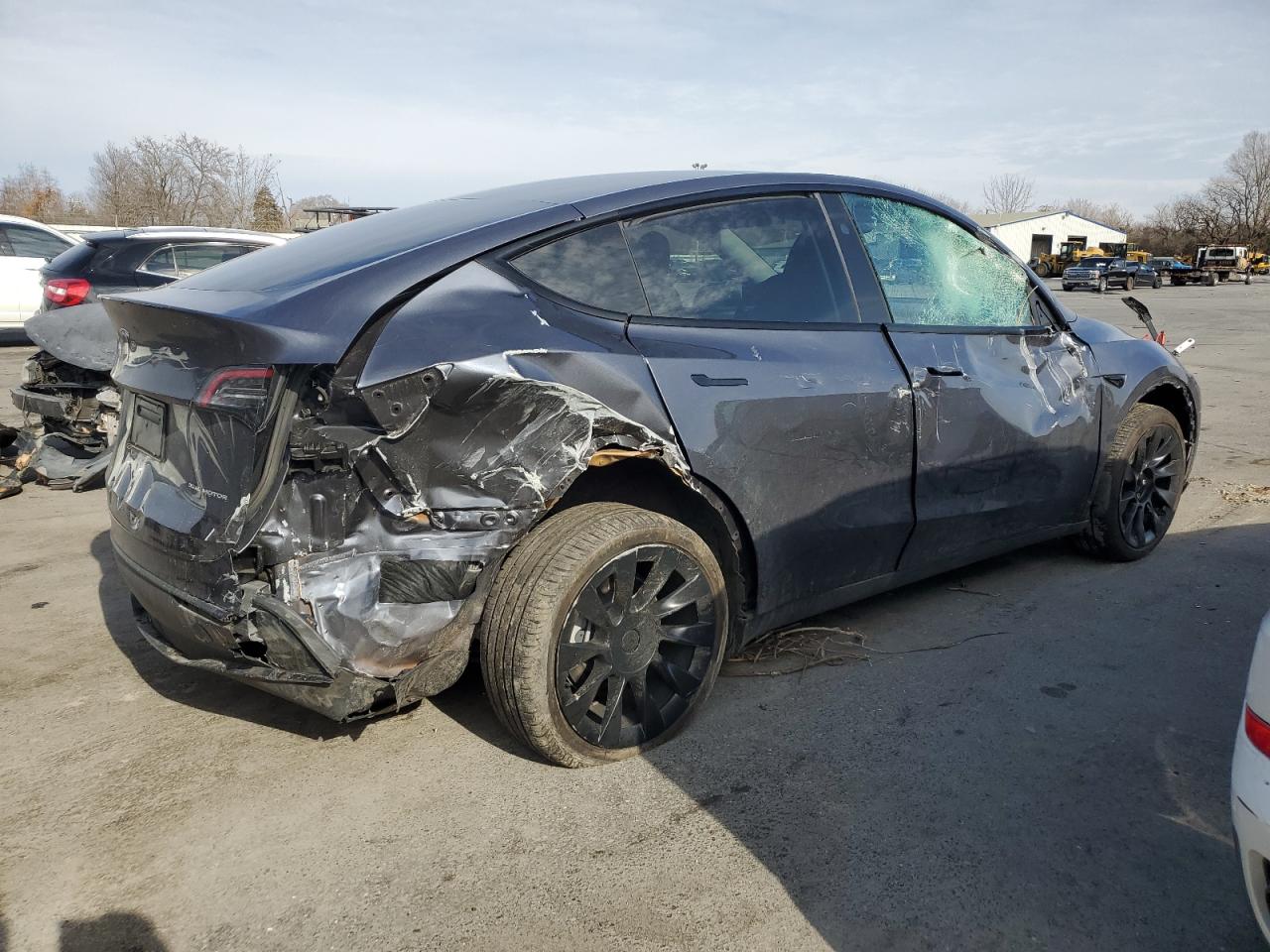 2023 TESLA MODEL Y  VIN:7SAYGDEE6PF841748