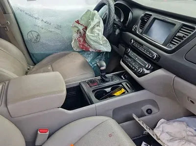 2017 Kia Carnival KNAMB81ABHS247253 VIN:KNAMB81ABHS247253