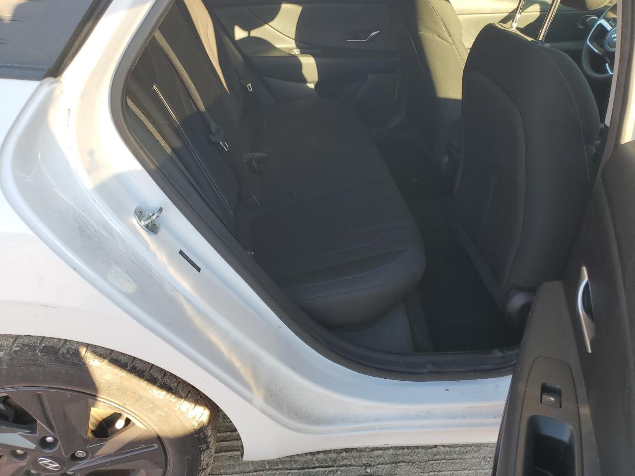 2022 HYUNDAI ELANTRA SEL VIN:5NPLM4AG6NH070262