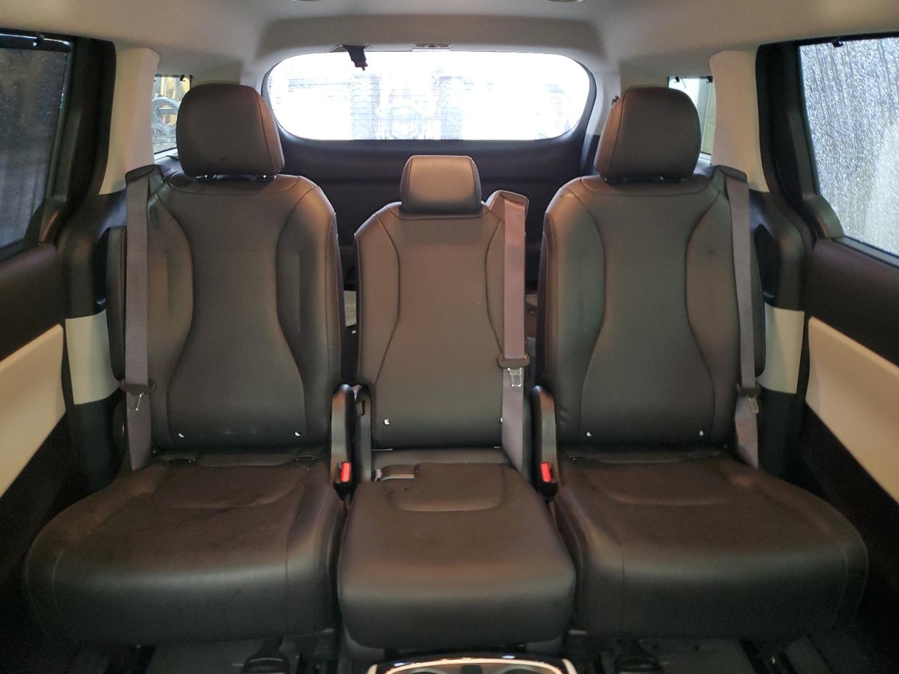 2023 KIA CARNIVAL SX VIN:KNDNE5H37P6231312