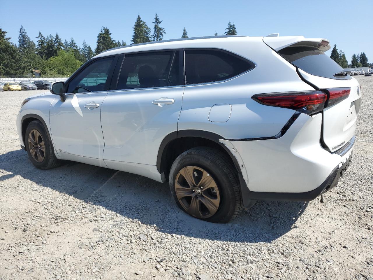 2023 TOYOTA HIGHLANDER HYBRID BRONZE EDITION VIN:5TDABRCH2PS564986