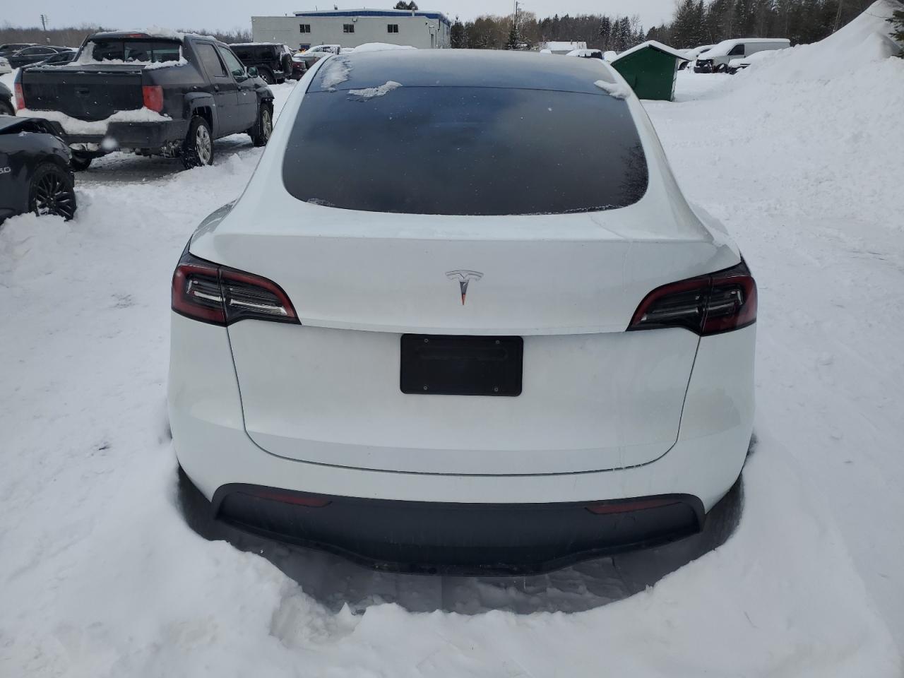 2024 TESLA MODEL Y  VIN:LRWYGDFD4RC662513