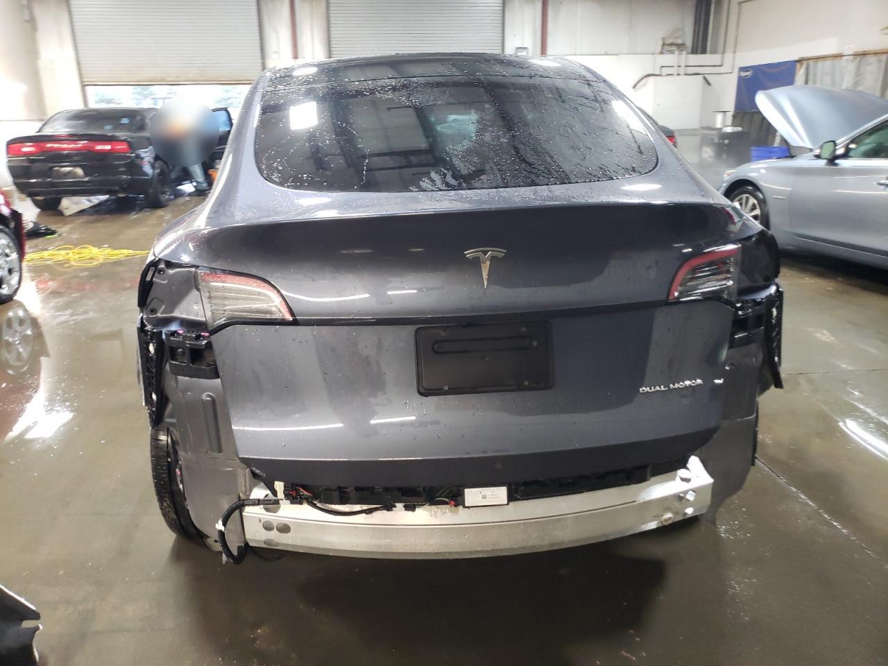 2023 TESLA MODEL Y  VIN:7SAYGDEE7PA186674