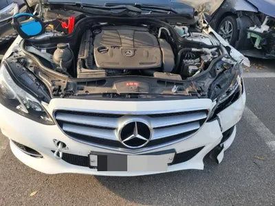 2015 Mercedes-Benz E 300 VIN: