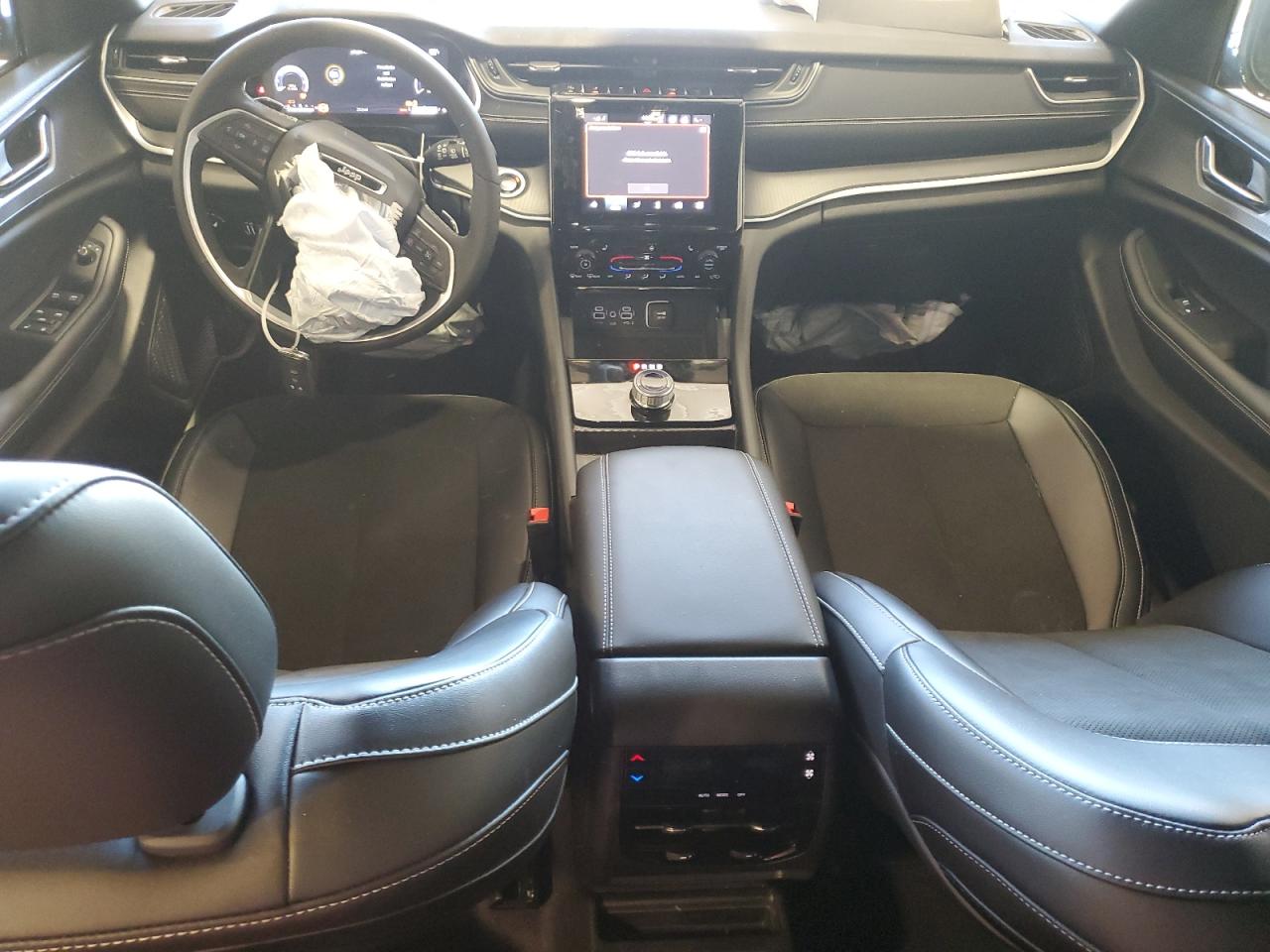 2024 JEEP GRAND CHEROKEE L LAREDO VIN:1C4RJKAG6R8614089