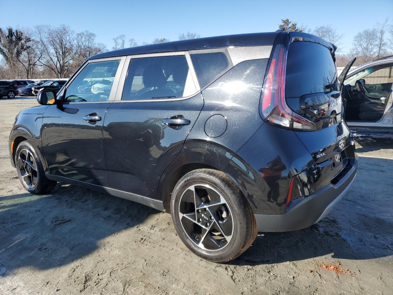 2023 KIA SOUL EX VIN:KNDJ33AU2P7854746