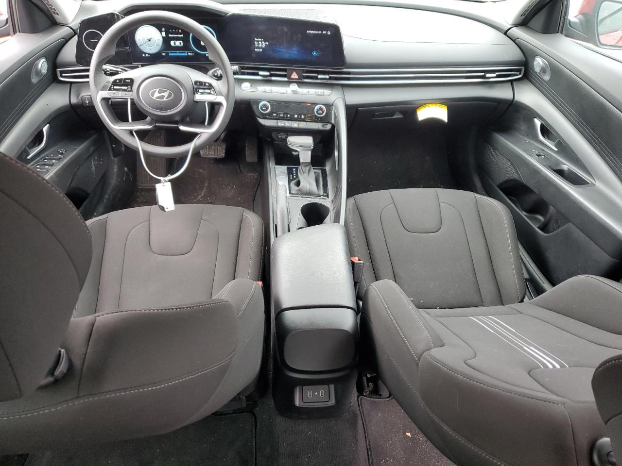 2024 HYUNDAI ELANTRA SEL VIN:KMHLM4DG3RU653486