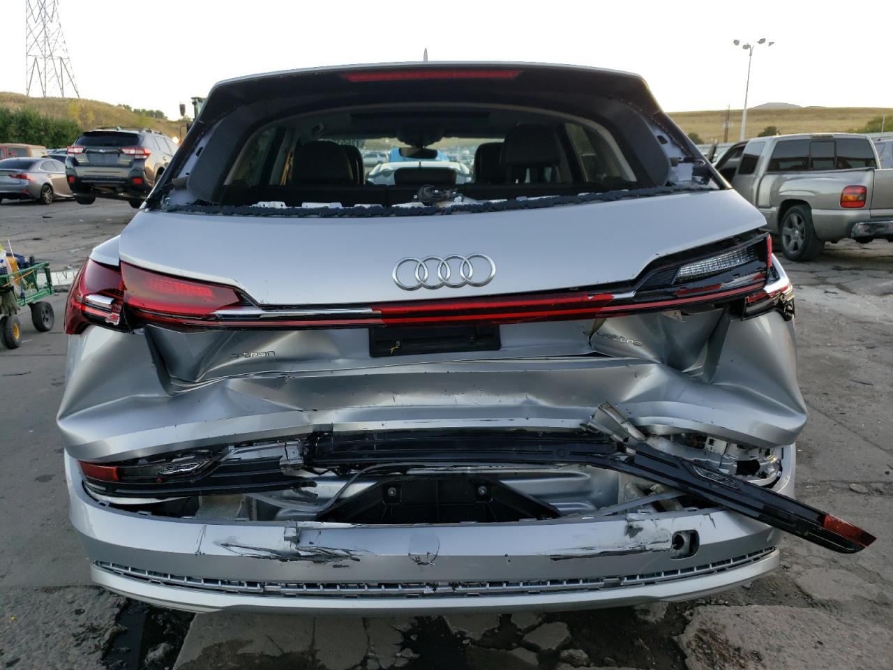 2022 AUDI E-TRON PREMIUM VIN:WA1AAAGE3NB023738