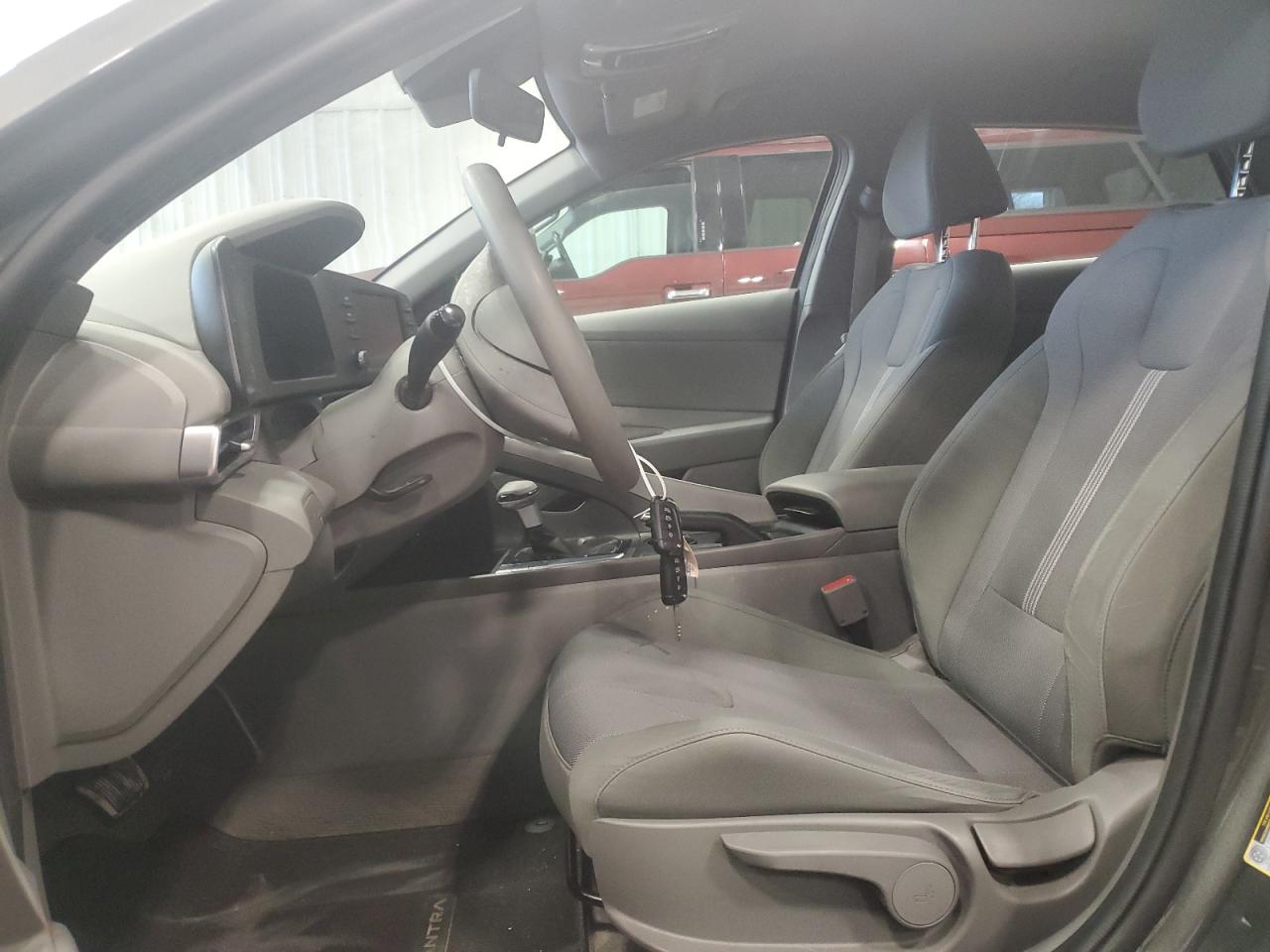 2024 HYUNDAI ELANTRA SE VIN:KMHLL4DG0RU688702