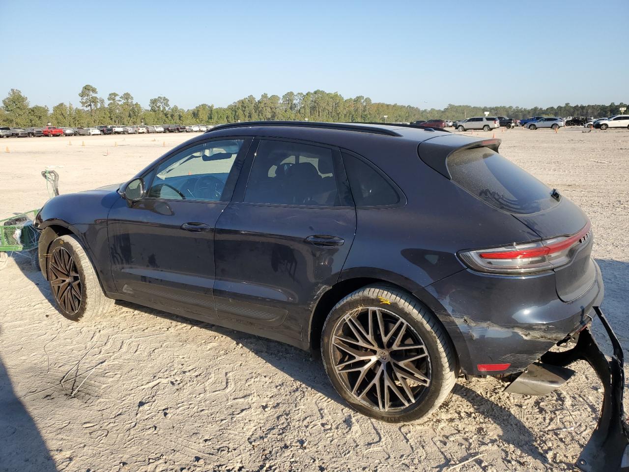 2022 PORSCHE MACAN  VIN:WP1AA2A59NLB00450