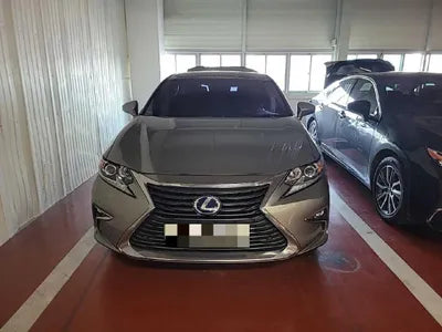 2018 Lexus ES 300 VIN: