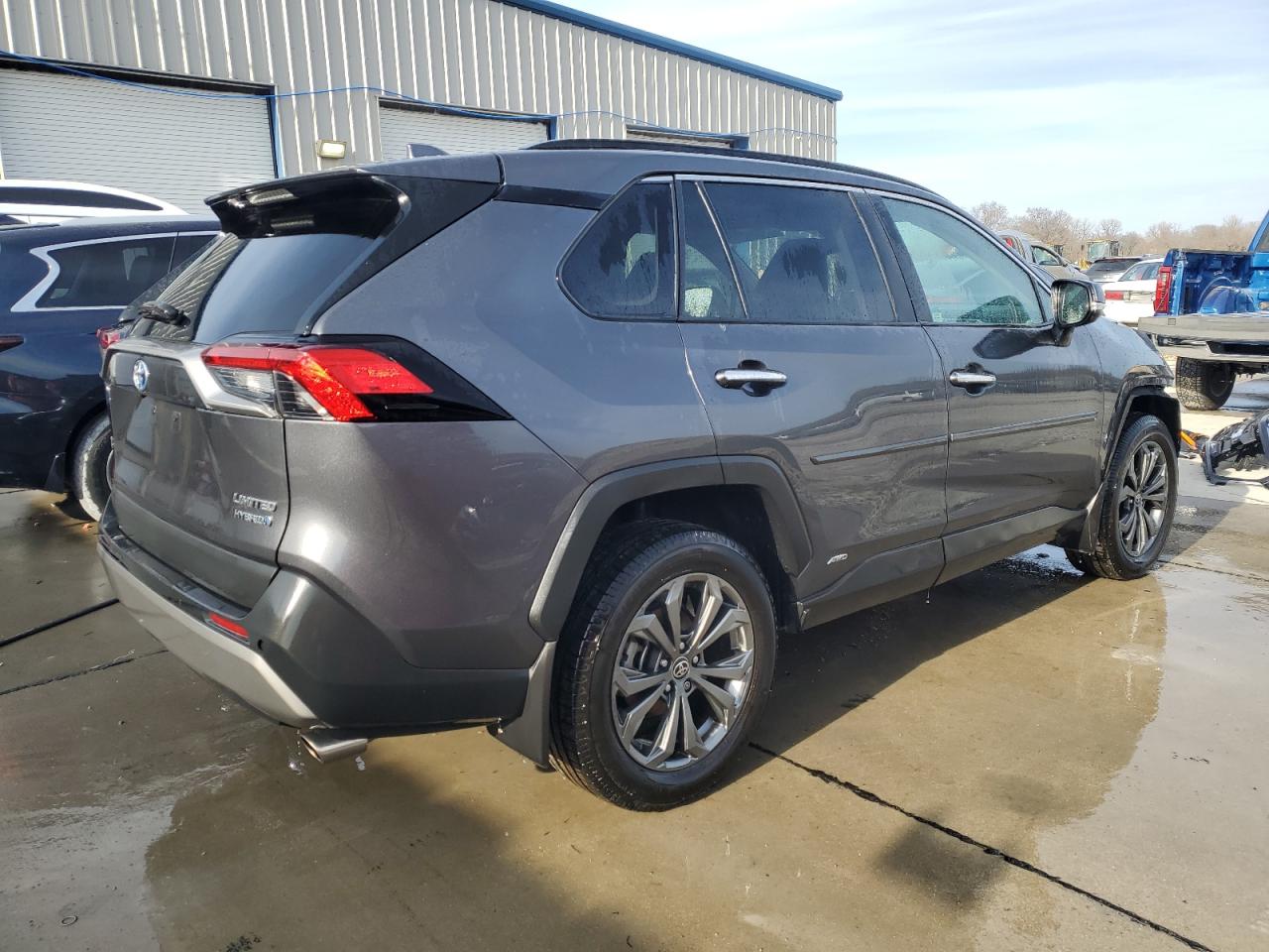 2022 TOYOTA RAV4 LIMITED VIN:4T3D6RFV5NU090224
