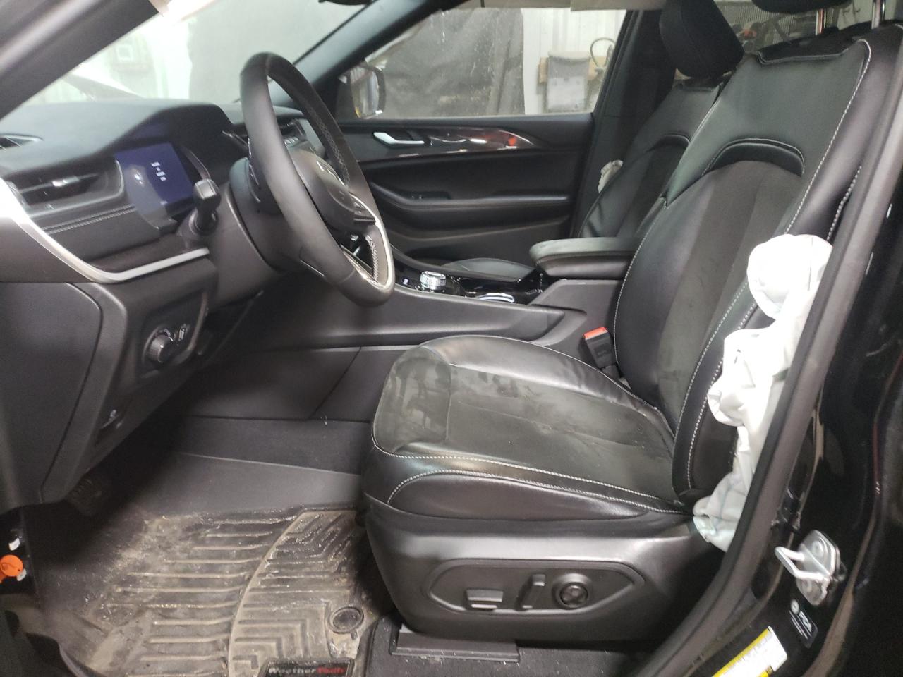 2023 JEEP GRAND CHEROKEE L LAREDO VIN:1C4RJKAGXP8737052