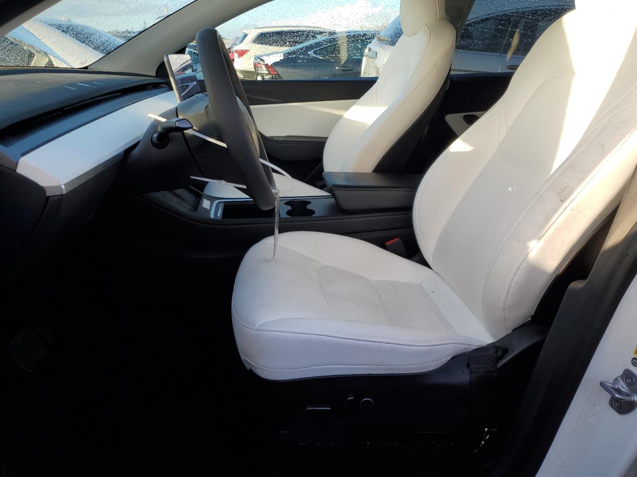 2022 TESLA MODEL Y  VIN:7SAYGAEE3NF358357