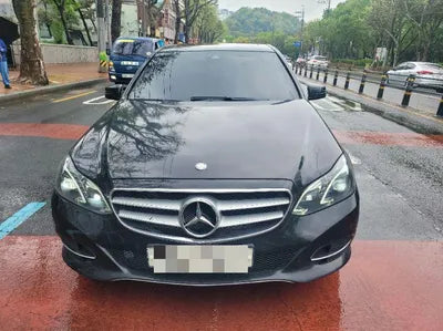 2015 Mercedes-Benz E 220 VIN: