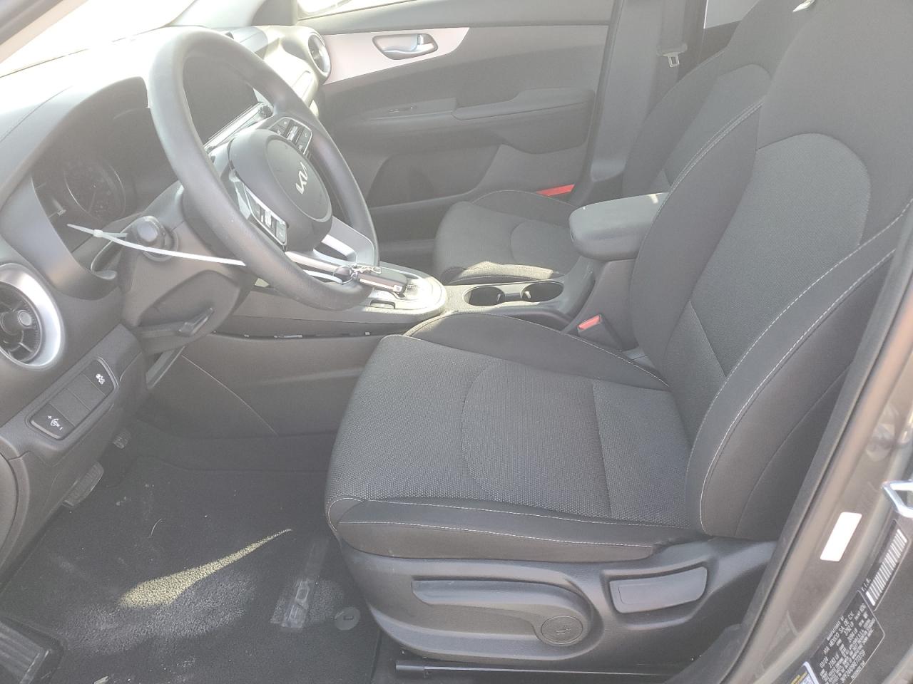 2024 KIA FORTE LX VIN:3KPF24AD9RE773759