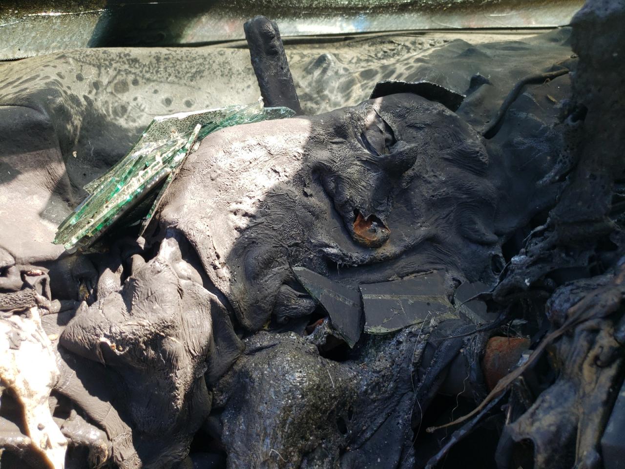 2022 TOYOTA SIENNA XLE VIN:5TDJRKEC5NS110880