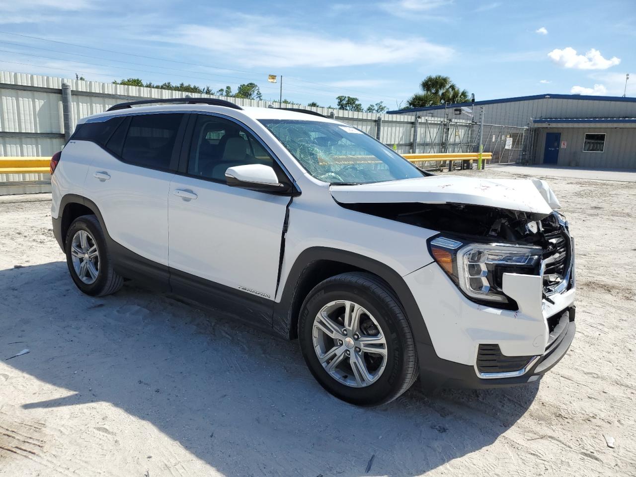 2022 GMC TERRAIN SLE VIN:3GKALMEV1NL115616