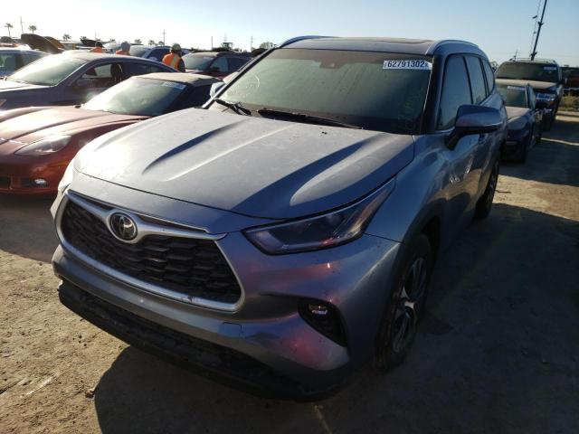 2021 TOYOTA HIGHLANDER XLE VIN: 5TDGZRAH2MS082491
