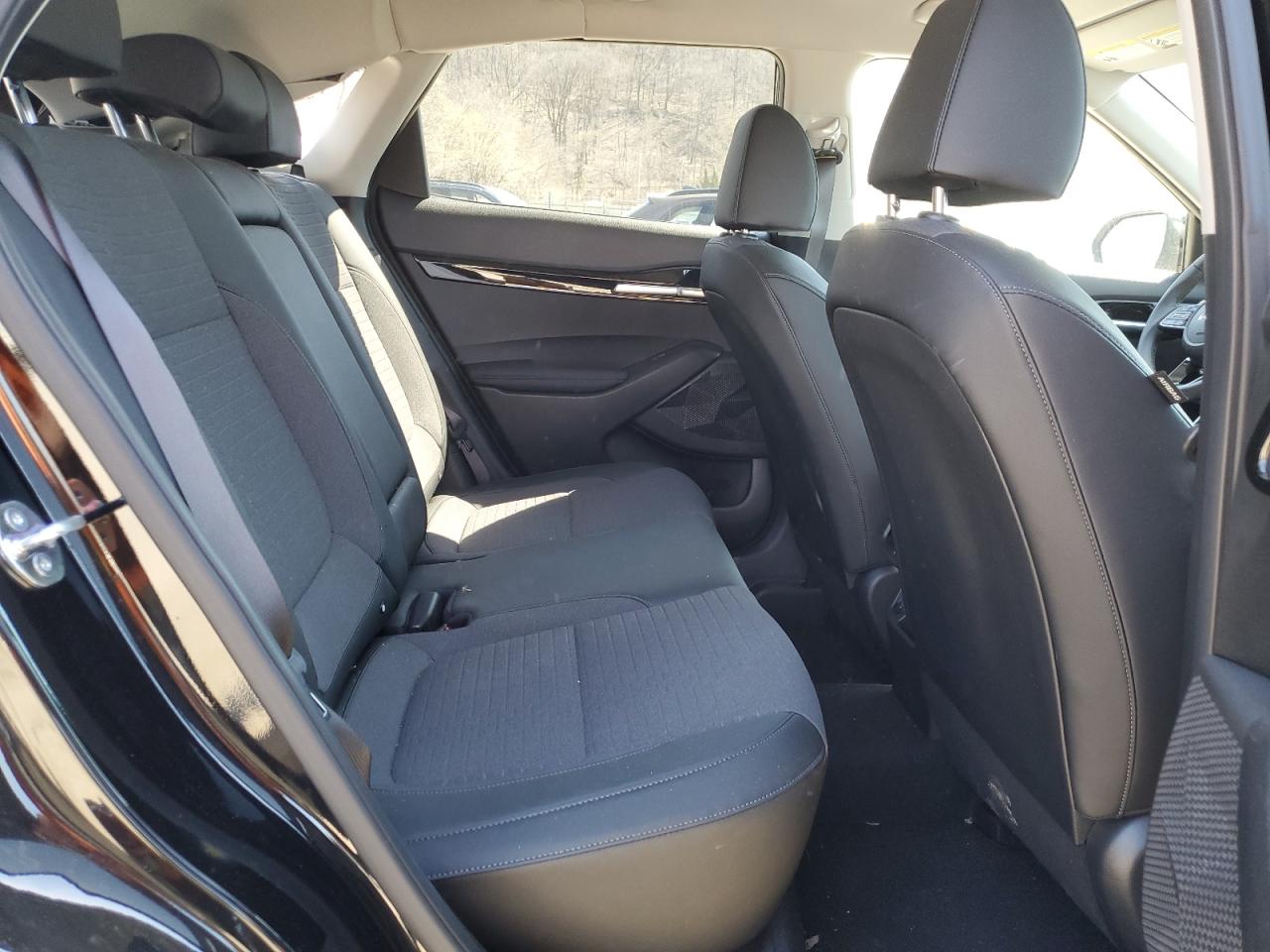 2023 KIA SELTOS S VIN:KNDEUCAA4P7447385