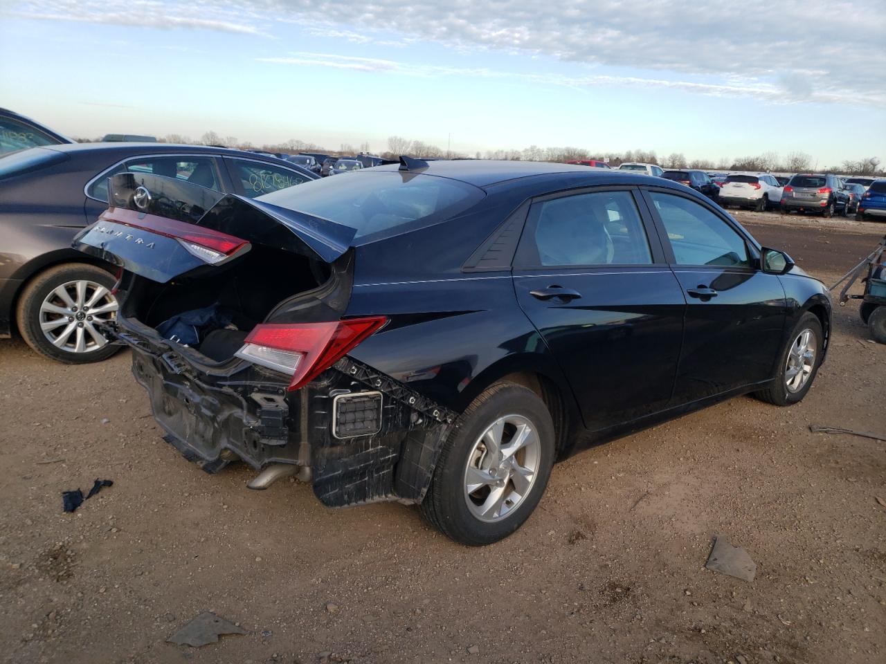 2022 HYUNDAI ELANTRA SE VIN:KMHLL4AG4NU335197