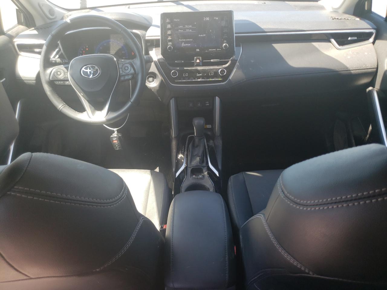 2022 TOYOTA COROLLA CROSS XLE VIN:7MUDAABG7NV021971